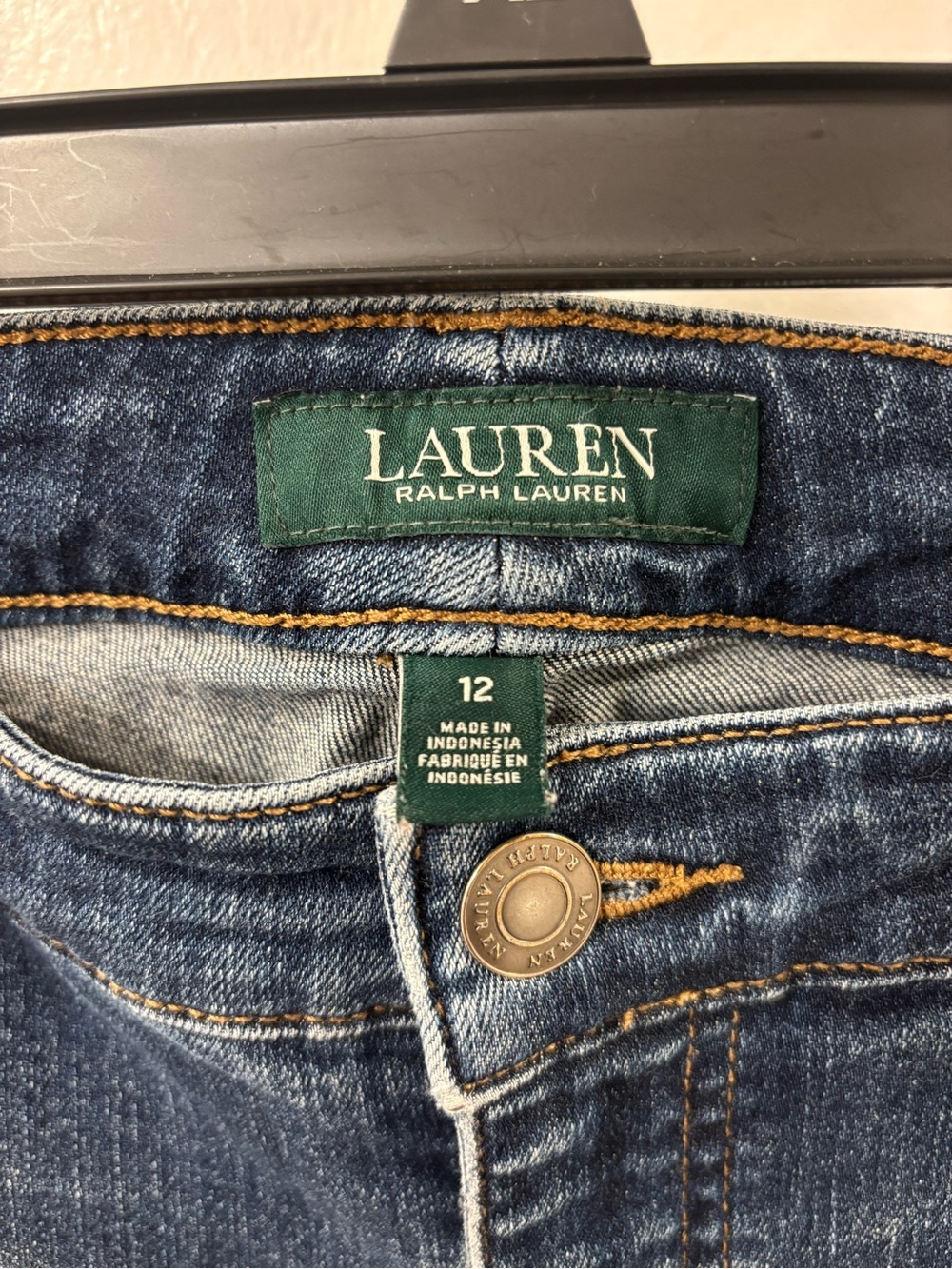 Lauren Ralph Lauren Women’s Straight Leg Jeans in Blue Wash 12 - Picture 4 of 9